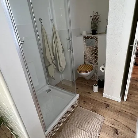 Apartment 001